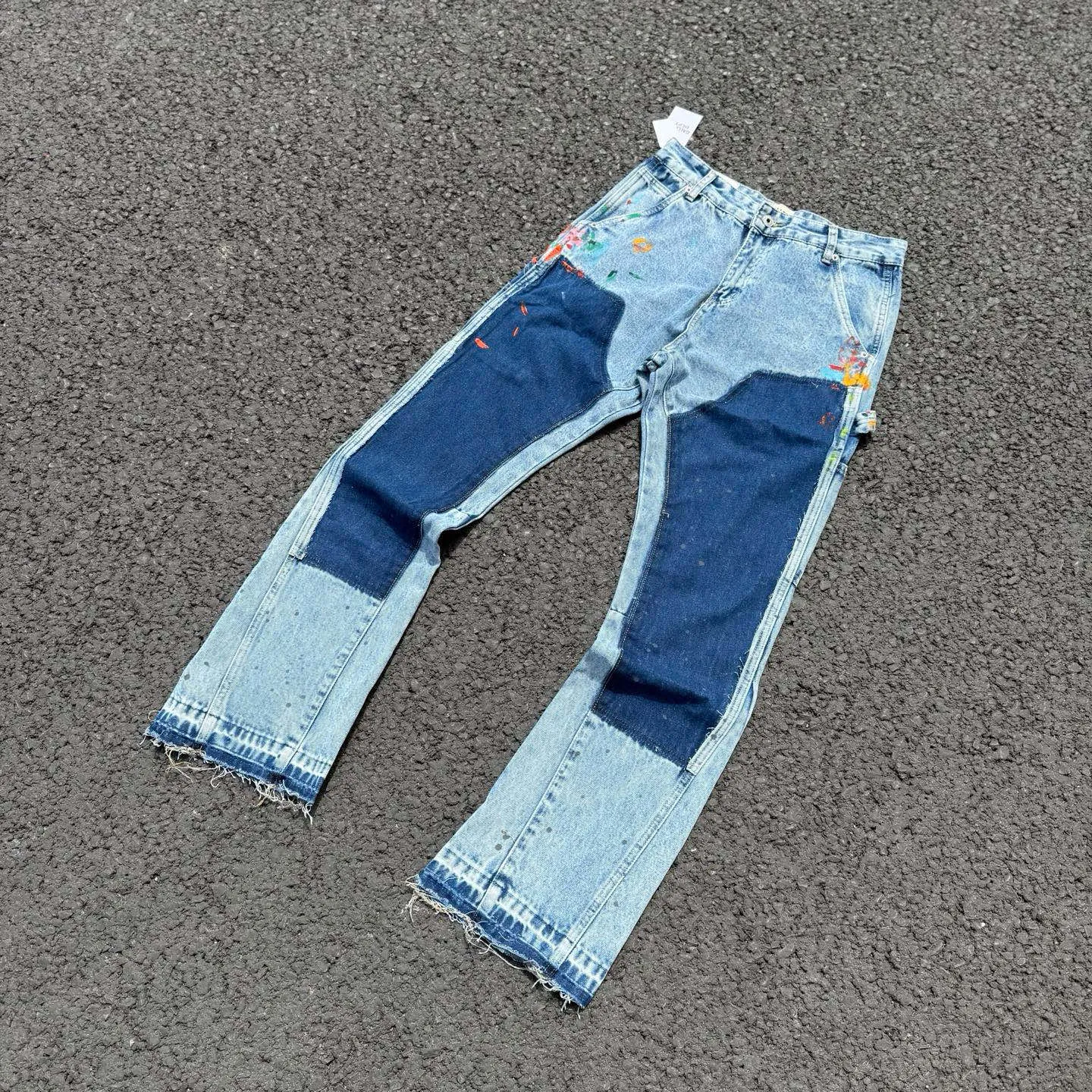 #8163 P250💰 Independent GALLERY DEPT. Vintage splicing loose washed flared jeans - truly restore the ultimate texture of Vintage - original hardware accessories washed and other elevators, QR code analysis are all purchased from the original factory, high degree of restoration, you are welcome to compare the products~ - three-dimensional version loose and comfortable without picking the body shape taller and slimmer factory Seiko original factory quality control same style for men and women can be matched with couples Versatile recommendation Necessary jeans for all seasons -Size: 28 30 32 34 36